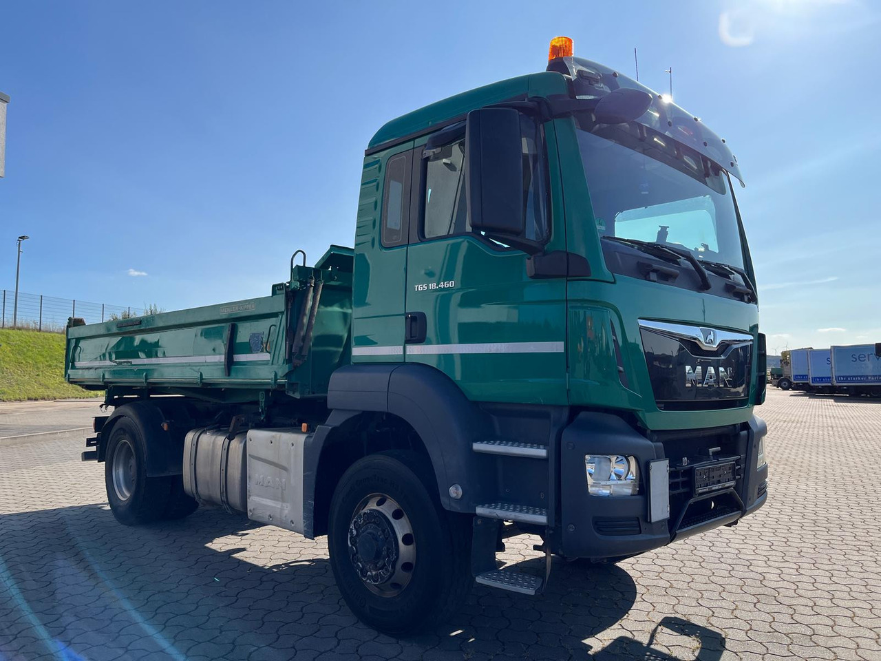 Camion benne MAN TGS 18.460 4X4 H BL Kipper: photos 11