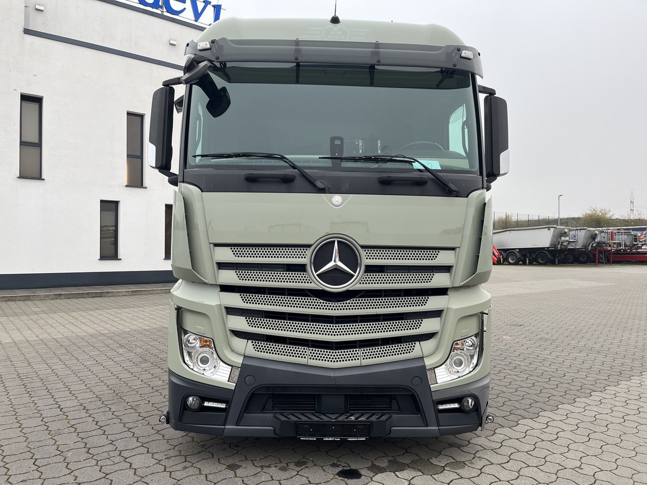 Mercedes-Benz Actros 2545 6x2 EFFER Atlas 265-A6 Lenk- Liftachse - Camion plateau, Camion grue: photos 3 Mercedes-Benz Actros 2545 6x2 EFFER Atlas 265-A6 Lenk- Liftachse - Camion plateau, Camion grue: photos 3