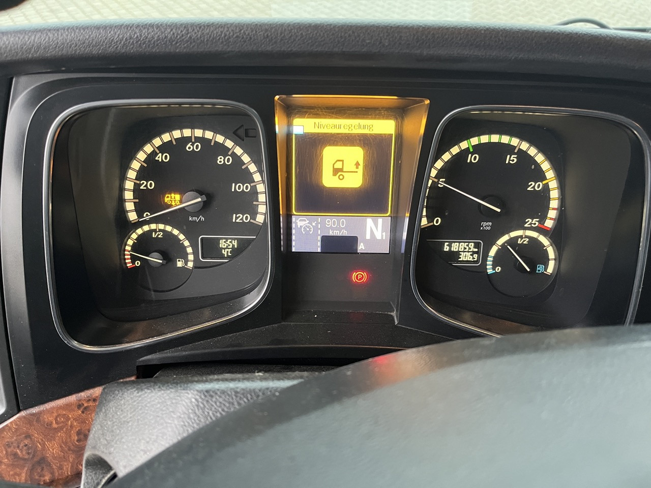 Mercedes-Benz Actros 2545 6x2 Effer - Atlas 265-A6 Lenk- Liftachse - Camion plateau, Camion grue: photos 2 Mercedes-Benz Actros 2545 6x2 Effer - Atlas 265-A6 Lenk- Liftachse - Camion plateau, Camion grue: photos 2