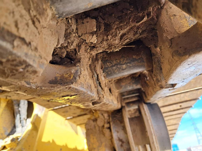 Komatsu D61PXI-24E0 - Bulldozer: photos 2 Komatsu D61PXI-24E0 - Bulldozer: photos 2