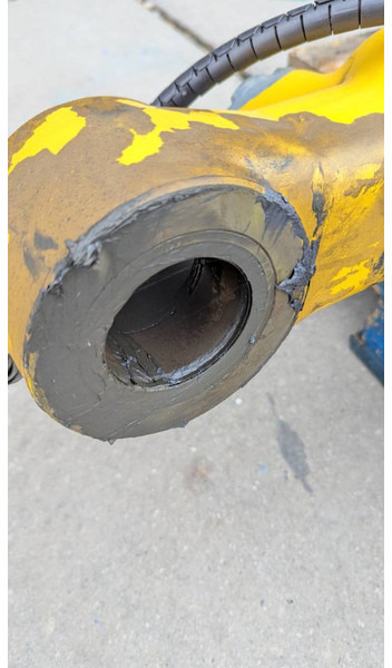 Komatsu PC210LC-10 / -11 - BUCKET CYLINDER - 707-E1-01300 - Pelle sur chenille: photos 2 Komatsu PC210LC-10 / -11 - BUCKET CYLINDER - 707-E1-01300 - Pelle sur chenille: photos 2