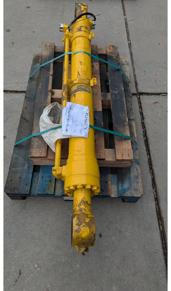 Komatsu PC210LC-10 / -11 - BUCKET CYLINDER - 707-E1-01300 - Pelle sur chenille: photos 1 Komatsu PC210LC-10 / -11 - BUCKET CYLINDER - 707-E1-01300 - Pelle sur chenille: photos 1