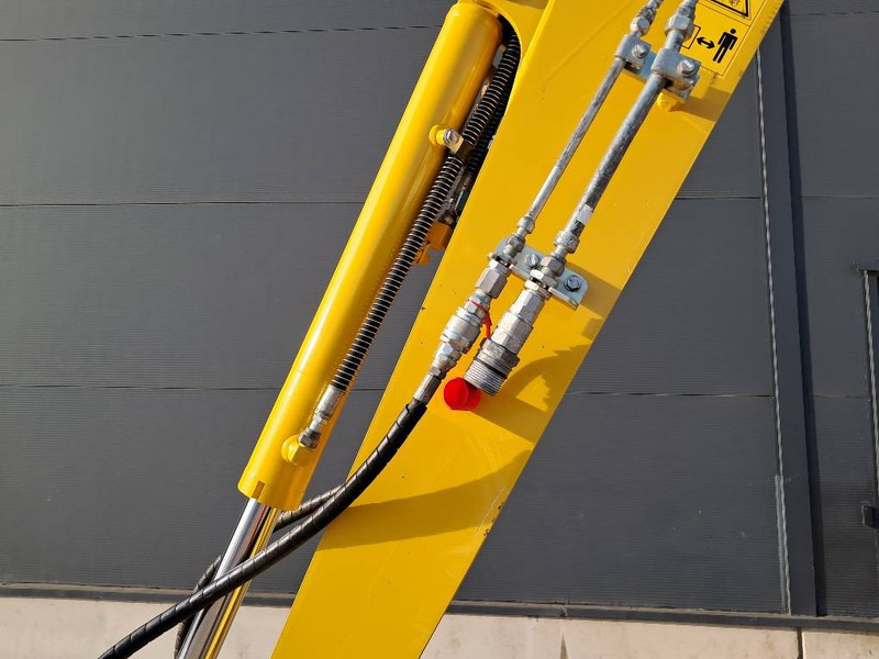 Komatsu PC55MR-5 - Mini pelle: photos 5 Komatsu PC55MR-5 - Mini pelle: photos 5