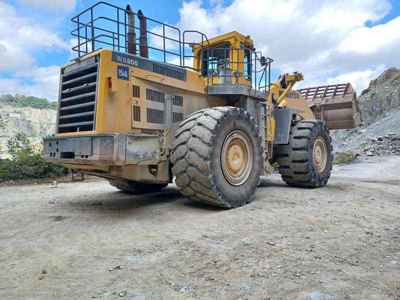 Komatsu WA800-3 - Chargeuse sur pneus: photos 1 Komatsu WA800-3 - Chargeuse sur pneus: photos 1