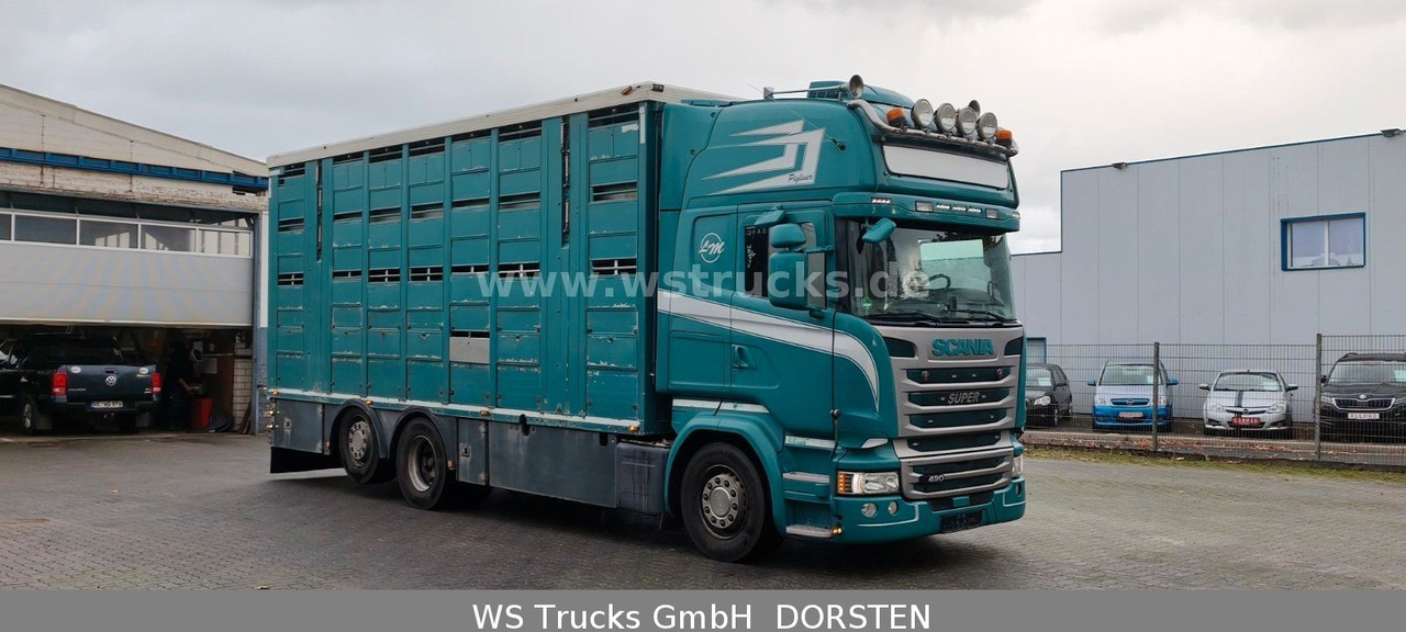 Scania R 490 Topline Menke 4 Stock Hubdach | Retader - Camion chevaux: photos 2 Scania R 490 Topline Menke 4 Stock Hubdach | Retader - Camion chevaux: photos 2