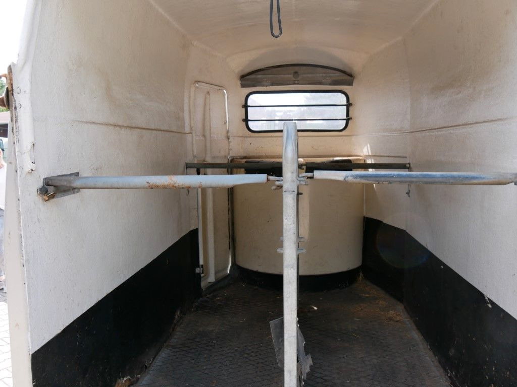 Westfalia Vollpoly 2 Pferde mit Sattelkammer - Van chevaux: photos 3 Westfalia Vollpoly 2 Pferde mit Sattelkammer - Van chevaux: photos 3