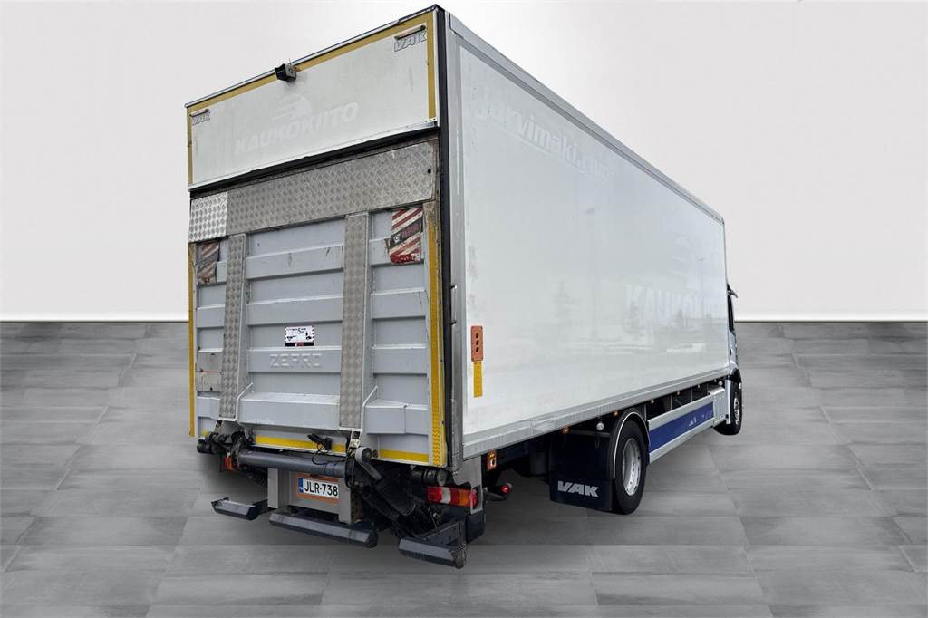 Mercedes-Benz ACTROS 1832 - Camion fourgon: photos 5 Mercedes-Benz ACTROS 1832 - Camion fourgon: photos 5