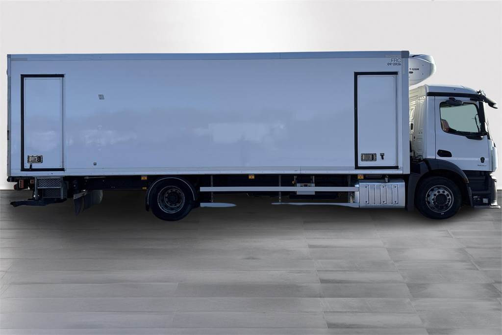Mercedes-Benz Actros 1830L 4x2 Fokor FRC 09/2026 8,5m - Camion isothermique: photos 5 Mercedes-Benz Actros 1830L 4x2 Fokor FRC 09/2026 8,5m - Camion isothermique: photos 5