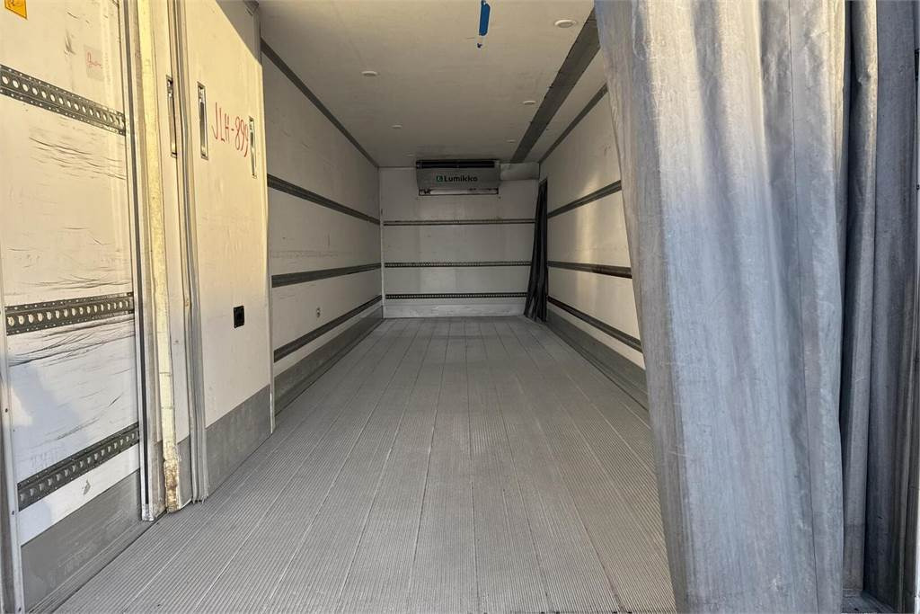 Camion isothermique Mercedes-Benz Actros 1830L 5 SM FRC 2-lämpö(atp10/2025): photos 8