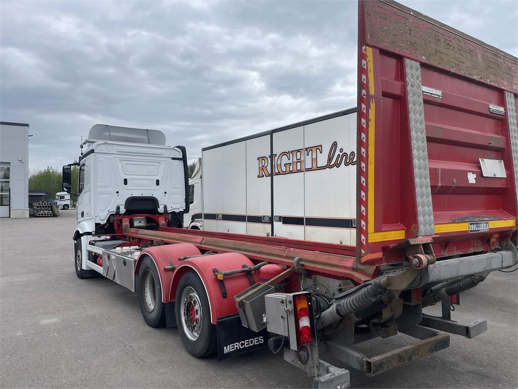 Mercedes-Benz Actros L 2551 L/6x2ENA - Châssis cabine: photos 4 Mercedes-Benz Actros L 2551 L/6x2ENA - Châssis cabine: photos 4