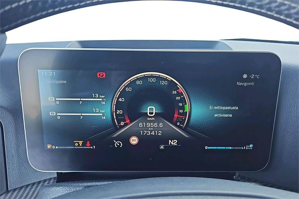 Camion isothermique Mercedes-Benz Actros L 3558: photos 23