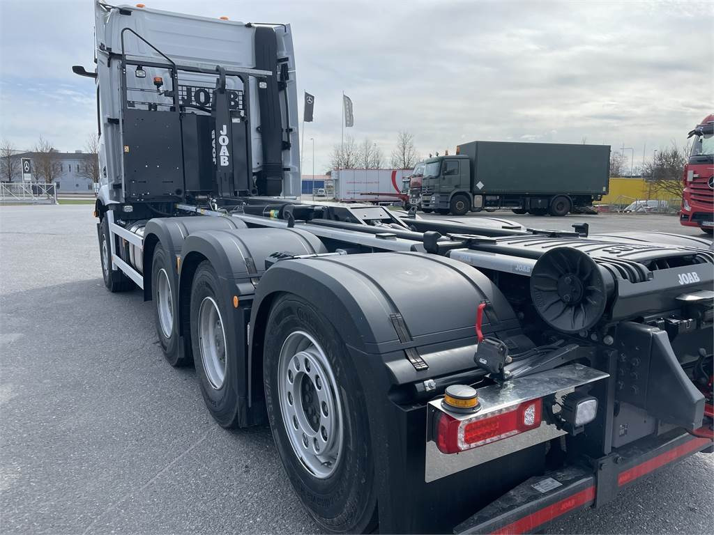 Mercedes-Benz Arocs 5 - Camion ampliroll: photos 5 Mercedes-Benz Arocs 5 - Camion ampliroll: photos 5