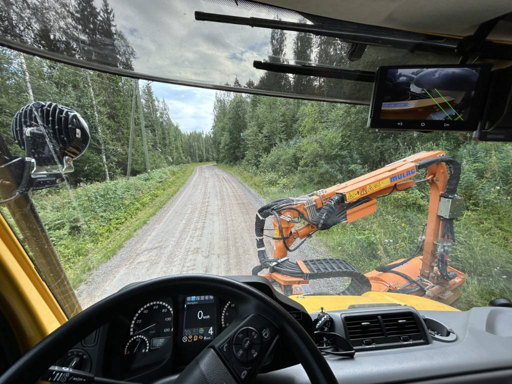 Mercedes-Benz UNIMOG U530/3900 - Véhicule de voirie/ Spécial: photos 5 Mercedes-Benz UNIMOG U530/3900 - Véhicule de voirie/ Spécial: photos 5