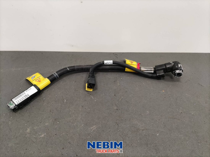 Volvo Volvo - 22330354 - Adblue slang - Pièces de rechange: photos 2 Volvo Volvo - 22330354 - Adblue slang - Pièces de rechange: photos 2