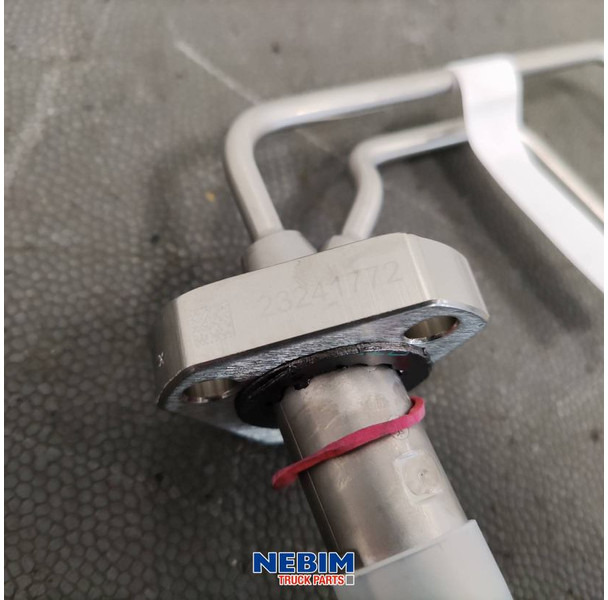 Volvo Volvo - 23241772 - Nozzle - Pièces de rechange pour Camion: photos 3 Volvo Volvo - 23241772 - Nozzle - Pièces de rechange pour Camion: photos 3