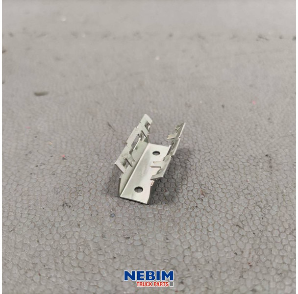 Volvo Volvo - 82628138 - Houder sideskirt extension - Pièces de rechange pour Camion: photos 3 Volvo Volvo - 82628138 - Houder sideskirt extension - Pièces de rechange pour Camion: photos 3