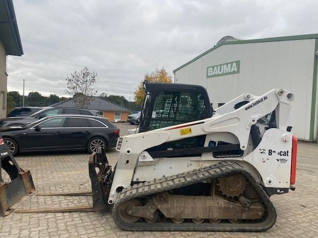 Bobcat 870 T MIETE / RENTAL (12005523) - Mini chargeuse: photos 2 Bobcat 870 T MIETE / RENTAL (12005523) - Mini chargeuse: photos 2