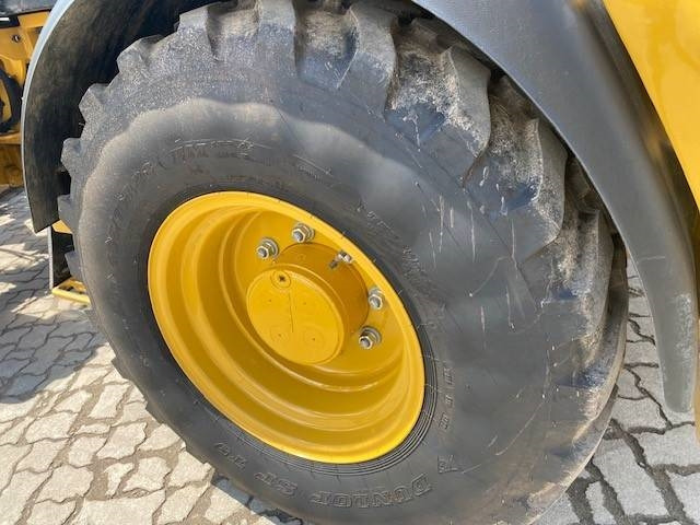 Cat 908-14A MIETE / RENTAL (12002096) - crédit-bail Cat 908-14A MIETE / RENTAL (12002096): photos 11