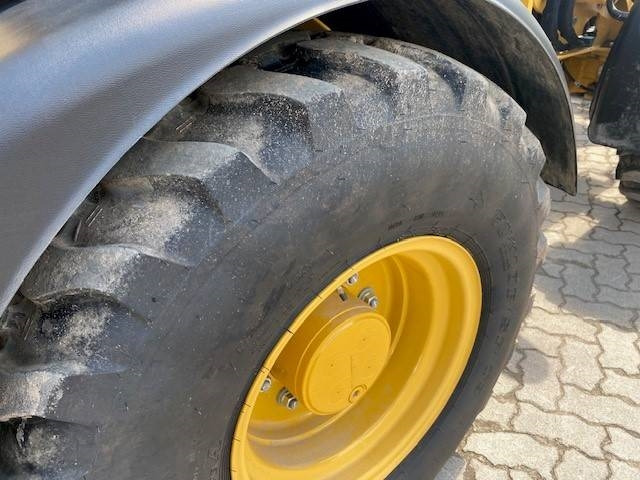 Cat 908-14A MIETE / RENTAL (12002096) - crédit-bail Cat 908-14A MIETE / RENTAL (12002096): photos 12