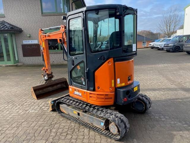 Hitachi ZX 26 U-6 MIETE / RENTAL (12002050) - Mini pelle: photos 3 Hitachi ZX 26 U-6 MIETE / RENTAL (12002050) - Mini pelle: photos 3