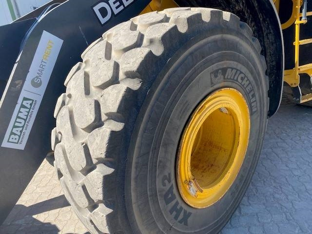 John Deere 744 P MIETE / RENTAL (12002124) - crédit-bail John Deere 744 P MIETE / RENTAL (12002124): photos 18 John Deere 744 P MIETE / RENTAL (12002124) - crédit-bail John Deere 744 P MIETE / RENTAL (12002124): photos 18