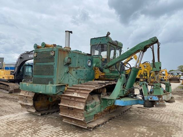 Komatsu D 355 C-3 Rückeraupe / Conveyor Shifter MIETE/RENT - Poseur de canalisations: photos 1 Komatsu D 355 C-3 Rückeraupe / Conveyor Shifter MIETE/RENT - Poseur de canalisations: photos 1
