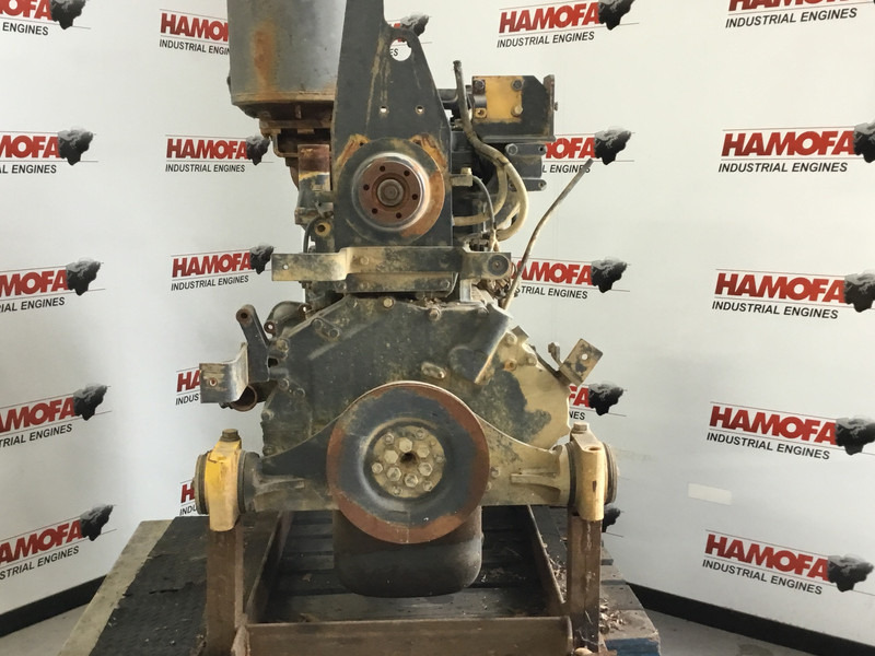 Komatsu S6D125E-2 USED - Engins de chantier: photos 4 Komatsu S6D125E-2 USED - Engins de chantier: photos 4