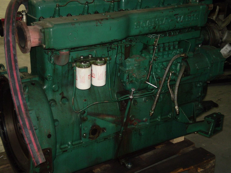 Scania D11 R80 FOR PARTS - Engins de chantier: photos 2 Scania D11 R80 FOR PARTS - Engins de chantier: photos 2