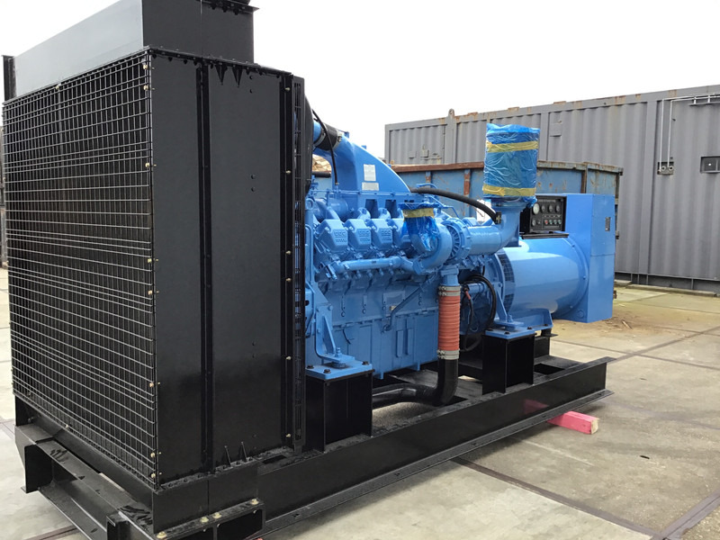 MTU 16V2000 GENERATOR 787KVA USED - Groupe électrogène: photos 4 MTU 16V2000 GENERATOR 787KVA USED - Groupe électrogène: photos 4