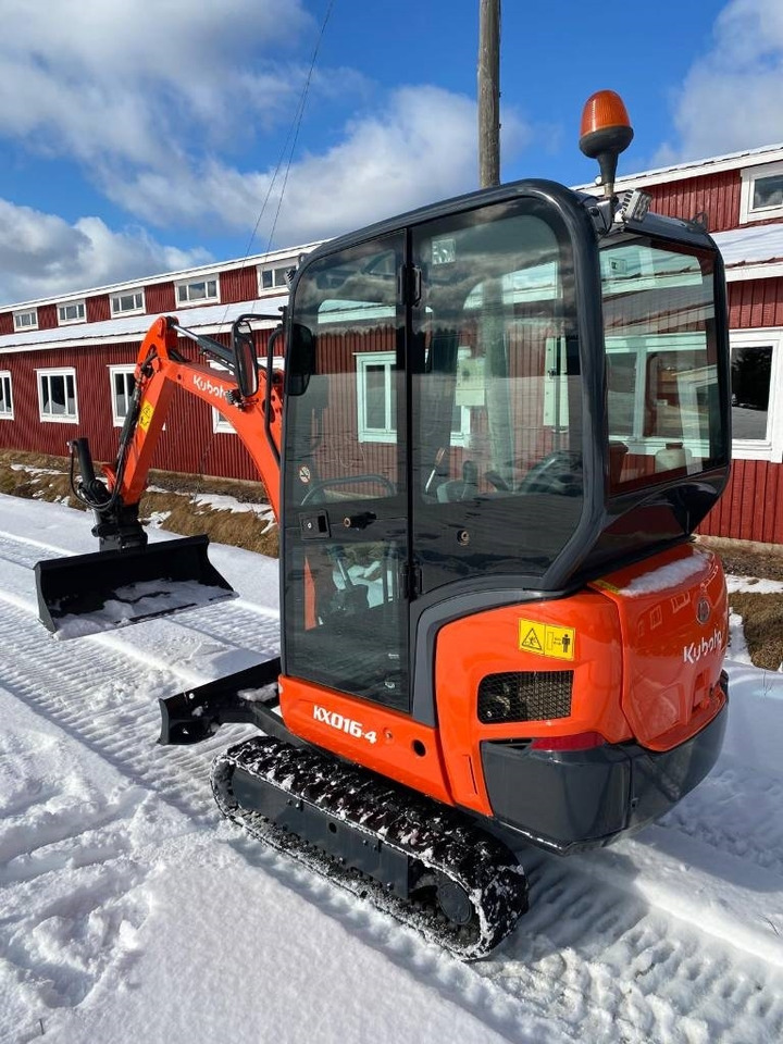 Kubota KX016-4 - Mini pelle: photos 3 Kubota KX016-4 - Mini pelle: photos 3