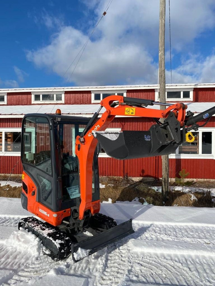 Kubota KX016-4 - Mini pelle: photos 2 Kubota KX016-4 - Mini pelle: photos 2