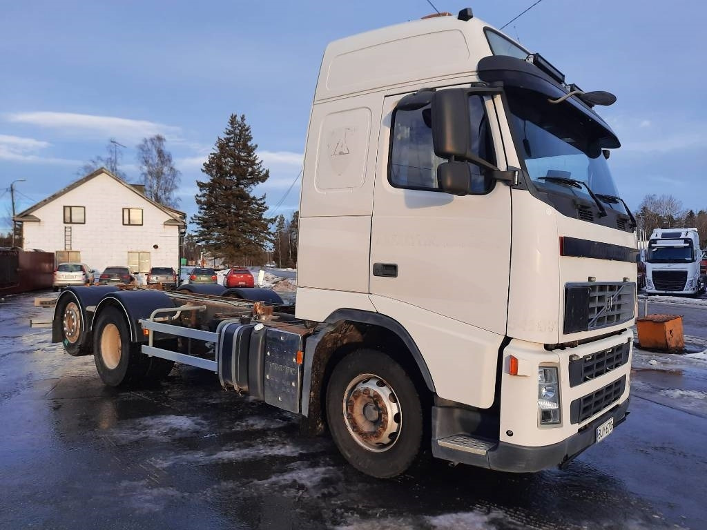 Volvo FH 13 440 - Châssis cabine: photos 2 Volvo FH 13 440 - Châssis cabine: photos 2