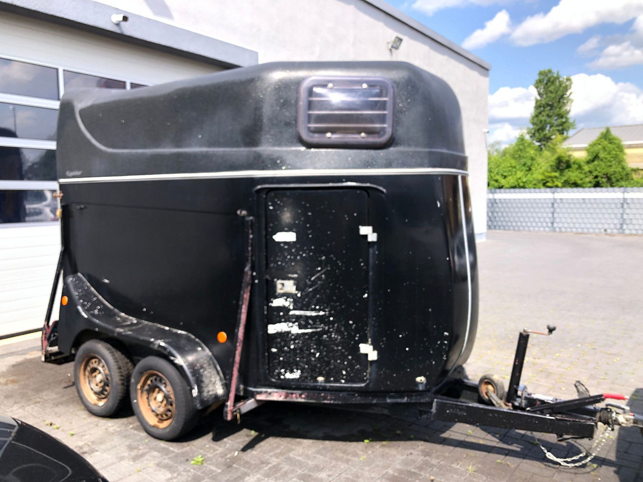 Eurotrailer Rausch 330 - Remorque bétaillère: photos 1 Eurotrailer Rausch 330 - Remorque bétaillère: photos 1