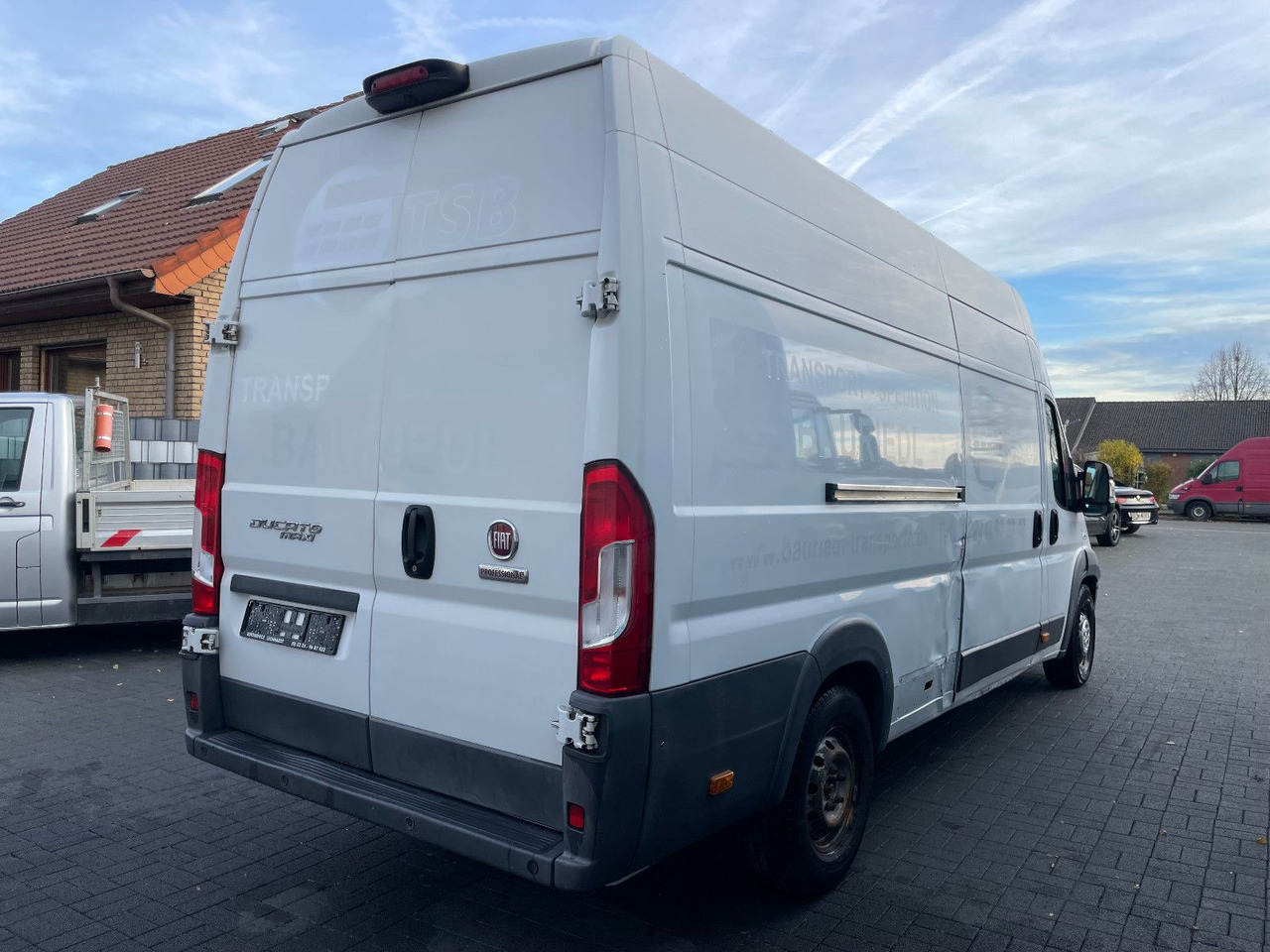 Fiat Ducato 3.0 Maxi 35-180 Power L5H3 - Fourgon utilitaire: photos 2 Fiat Ducato 3.0 Maxi 35-180 Power L5H3 - Fourgon utilitaire: photos 2