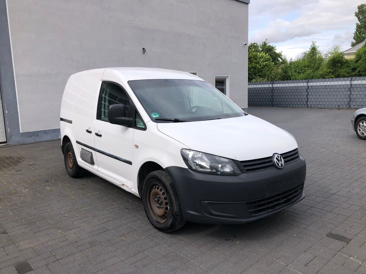 Volkswagen Caddy 1.6 TDi EcoProfi, Klima - Fourgonnette: photos 1 Volkswagen Caddy 1.6 TDi EcoProfi, Klima - Fourgonnette: photos 1