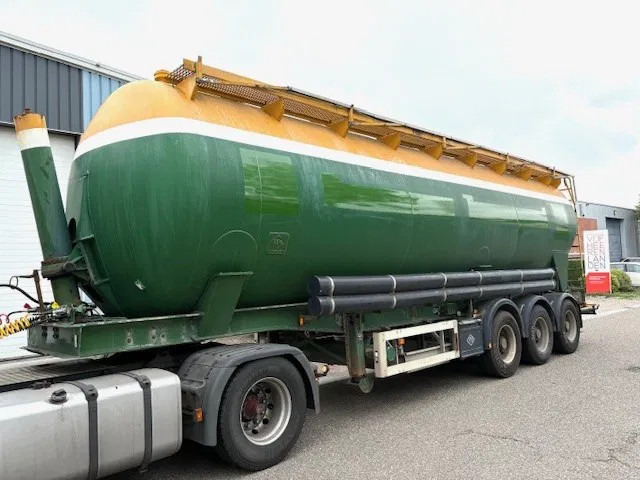 Feldbinder KIP48 3 3-AXLE 48M3 KIPPING SILO TRAILER (SAF AXLES / DRUM BRAKES / 4 COMPARTMENTS) - Semi-remorque citerne: photos 1 Feldbinder KIP48 3 3-AXLE 48M3 KIPPING SILO TRAILER (SAF AXLES / DRUM BRAKES / 4 COMPARTMENTS) - Semi-remorque citerne: photos 1