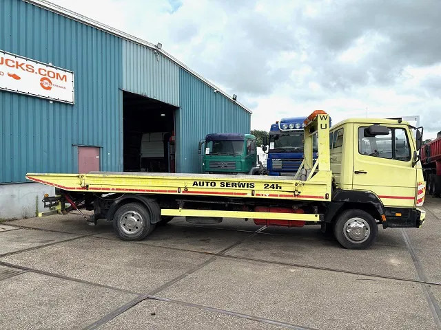 Mercedes-Benz LK 817 AUTO TRANSPORTER (6-CILINDER / FULL STEEL SUSPENSION / MANUAL GEARBOX / WINCH / ETC.) - Camion porte-voitures: photos 5 Mercedes-Benz LK 817 AUTO TRANSPORTER (6-CILINDER / FULL STEEL SUSPENSION / MANUAL GEARBOX / WINCH / ETC.) - Camion porte-voitures: photos 5