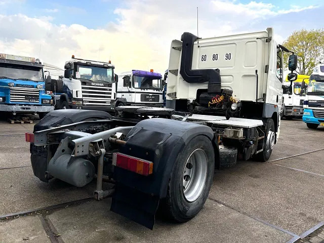 DAF CF 85.410 4x2 SLEEPERCAB (ZF16 MANUAL GEARBOX / EURO 5 / AIRCONDITIONING) - Tracteur routier: photos 3 DAF CF 85.410 4x2 SLEEPERCAB (ZF16 MANUAL GEARBOX / EURO 5 / AIRCONDITIONING) - Tracteur routier: photos 3