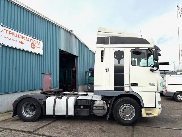 DAF XF 105.460 ATE SPACECAB (EURO 5 / ZF16 MANUAL GEARBOX / 995+500 LITER DIESELTANK / FRIDGE UNDER BED / ETC.) - Tracteur routier: photos 4 DAF XF 105.460 ATE SPACECAB (EURO 5 / ZF16 MANUAL GEARBOX / 995+500 LITER DIESELTANK / FRIDGE UNDER BED / ETC.) - Tracteur routier: photos 4