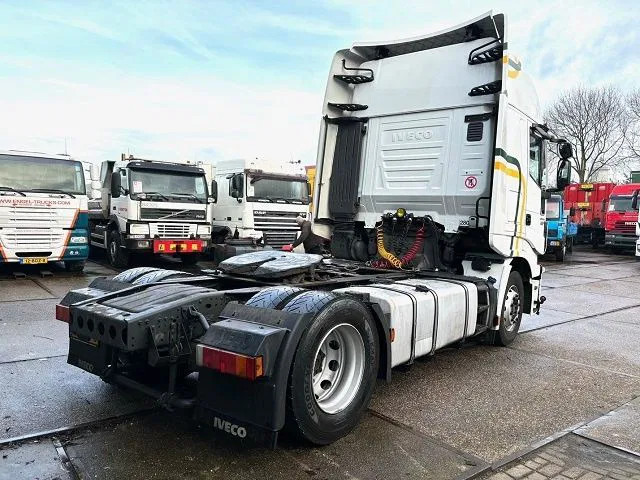 Iveco Stralis 440.42 /TP HIGH-WAY (EURO 6 / AUTOMATIC GEARBOX / 2x TANK / FRIDGE / AIRCONDITIONING / ETC.) - Tracteur routier: photos 3 Iveco Stralis 440.42 /TP HIGH-WAY (EURO 6 / AUTOMATIC GEARBOX / 2x TANK / FRIDGE / AIRCONDITIONING / ETC.) - Tracteur routier: photos 3