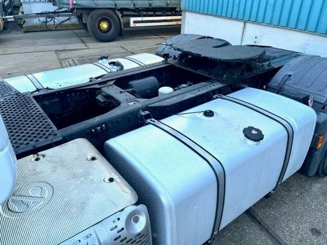 Iveco Stralis AS440S42T/P HI-WAY DUTCH TRUCK (APK/TUV -> 02-2024 / EURO 6 / AS-TRONIC / 2 TANKS / LEATHER SEATS / FRIDGE) - crédit-bail Iveco Stralis AS440S42T/P HI-WAY DUTCH TRUCK (APK/TUV -> 02-2024 / EURO 6 / AS-TRONIC / 2 TANKS / LEATHER SEATS / FRIDGE): photos 12