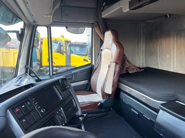 Iveco Stralis AS440S42T/P HI-WAY DUTCH TRUCK (APK/TUV -> 02-2024 / EURO 6 / AS-TRONIC / 2 TANKS / LEATHER SEATS / FRIDGE) - crédit-bail Iveco Stralis AS440S42T/P HI-WAY DUTCH TRUCK (APK/TUV -> 02-2024 / EURO 6 / AS-TRONIC / 2 TANKS / LEATHER SEATS / FRIDGE): photos 8