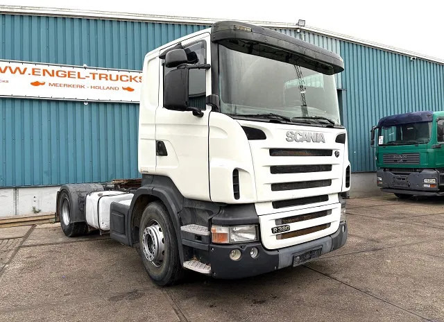 Scania R380 LA 4x2 DAYCAB (EURO 3 / 12 GEARS MANUAL GEARBOX / RETARDER / HYDRAULIC KIT / P.T.O.) - Tracteur routier: photos 2 Scania R380 LA 4x2 DAYCAB (EURO 3 / 12 GEARS MANUAL GEARBOX / RETARDER / HYDRAULIC KIT / P.T.O.) - Tracteur routier: photos 2