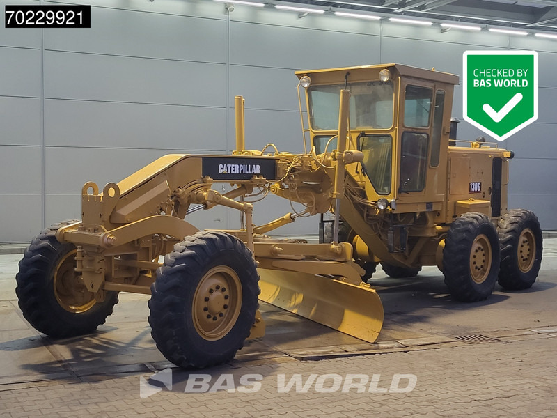 Caterpillar 130 G MIL EX !!!! - Niveleuse: photos 1 Caterpillar 130 G MIL EX !!!! - Niveleuse: photos 1
