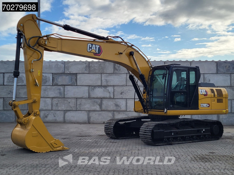 Caterpillar 320 D 3 GC - Pelle sur chenille: photos 2 Caterpillar 320 D 3 GC - Pelle sur chenille: photos 2