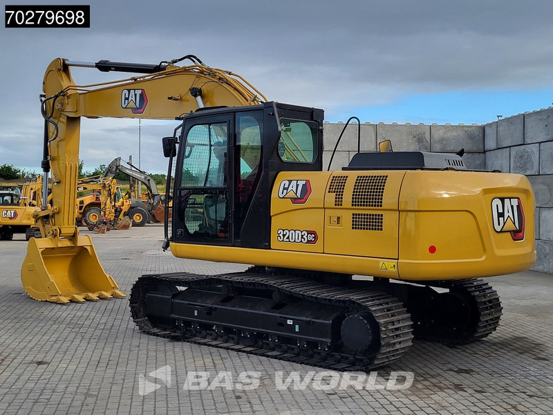 Caterpillar 320 D 3 GC - Pelle sur chenille: photos 3 Caterpillar 320 D 3 GC - Pelle sur chenille: photos 3