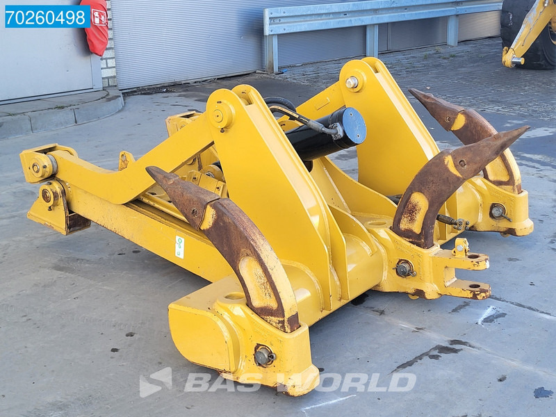 Caterpillar D6 RIPPER - Ripper: photos 3 Caterpillar D6 RIPPER - Ripper: photos 3