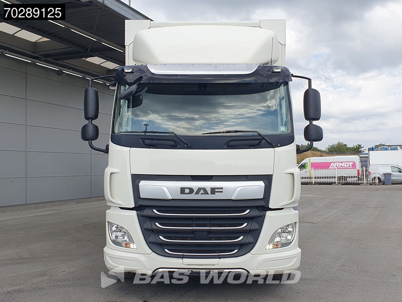 DAF CF 230 4X2 2000kg Ladebordwand Automatic 3 seats ACC Euro 6 - Camion fourgon: photos 5 DAF CF 230 4X2 2000kg Ladebordwand Automatic 3 seats ACC Euro 6 - Camion fourgon: photos 5