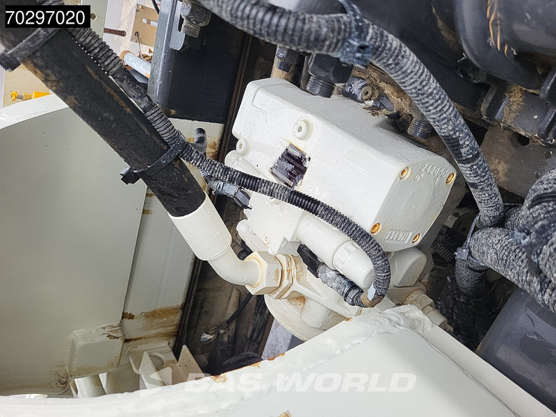 DAF CF 450 8X4 9m3 Putzmeister Mixer Automatic Steelsuspension Euro 6 - Camion malaxeur: photos 5 DAF CF 450 8X4 9m3 Putzmeister Mixer Automatic Steelsuspension Euro 6 - Camion malaxeur: photos 5