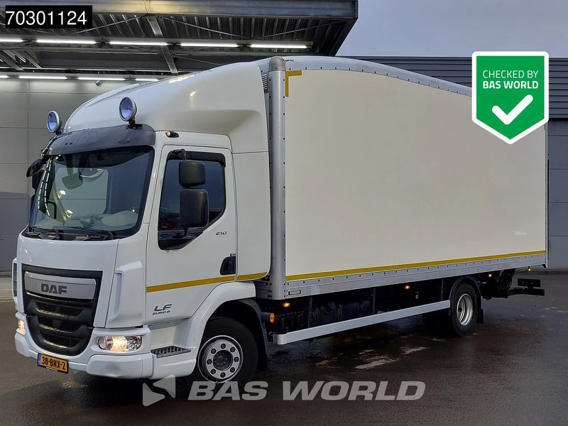 DAF LF 210 4X2 12tonner NL-Truck 1500kg Ladebordwand Automatic Euro 6 - Camion fourgon: photos 1 DAF LF 210 4X2 12tonner NL-Truck 1500kg Ladebordwand Automatic Euro 6 - Camion fourgon: photos 1